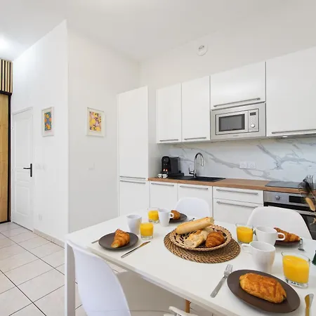 Jardin Des Muses Iii - 2 Pieces - Carre D'or Ментона