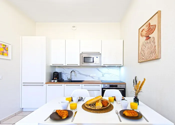 Jardin Des Muses Iii - 2 Pieces - Carre D'or * Μεντόν