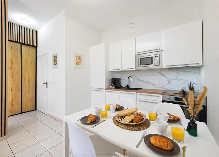 Jardin Des Muses Iii - 2 Pieces - Carre D'or Μεντόν